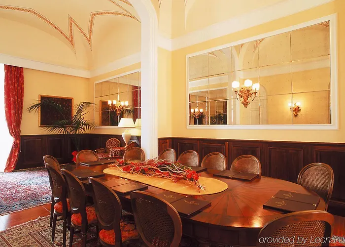 Palazzo Mongio Aparthotel