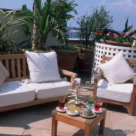 מלון דירות Palazzo Mongio גאליפולי