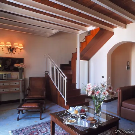 Palazzo Mongio 2*