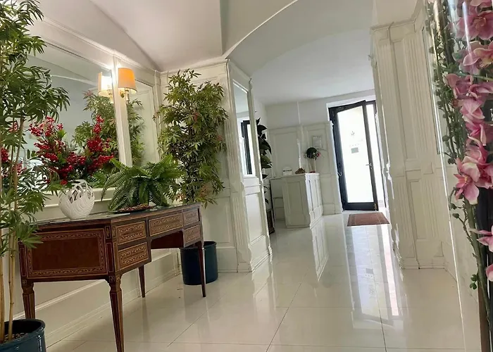 Apartahotel Palazzo Mongio 3*